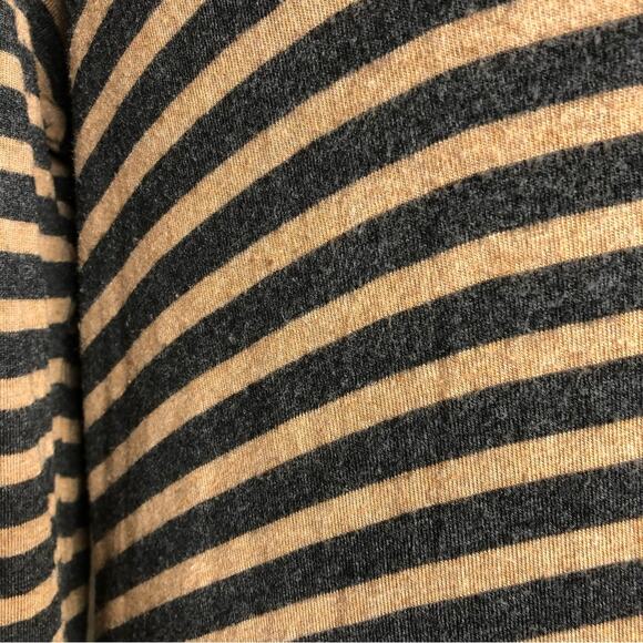 Cabi Striped Slant gray tan striped v neck jersey knit tunic top Medium #3629 - Picture 5 of 16